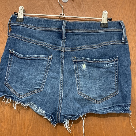 Hollister high rise short shorts - Picture 2 of 3